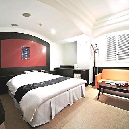 Hotel Lala Minato - Adult Only Наґоя Екстер'єр фото