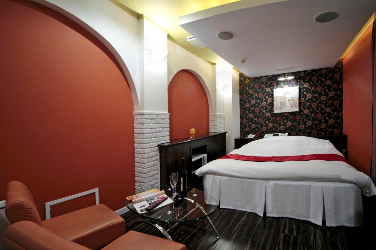 Hotel Lala Minato - Adult Only Наґоя Екстер'єр фото